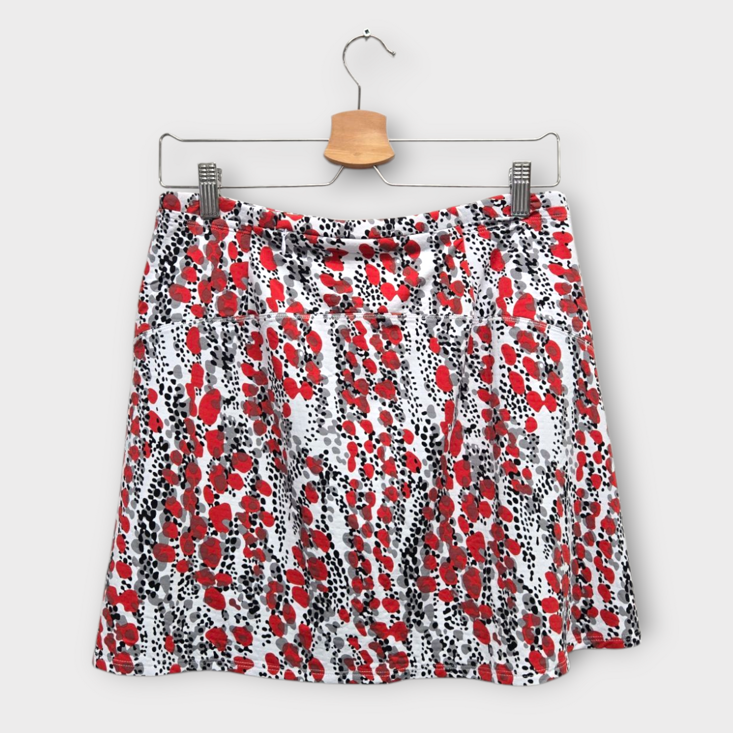 IBKUL Golf Women's Skort Print (Multicolor) - Small
