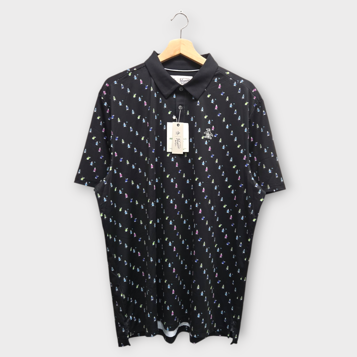 Original Penguin Golf Men's Polo Shirt Swinging Pete Print (Black) - X-Large