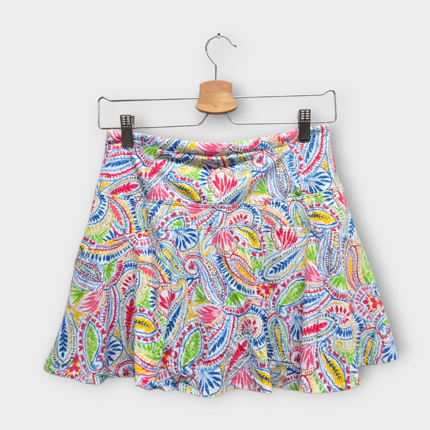 IBKUL Golf Women's Skort Leaf Print (Red/Blue/Green) - Small