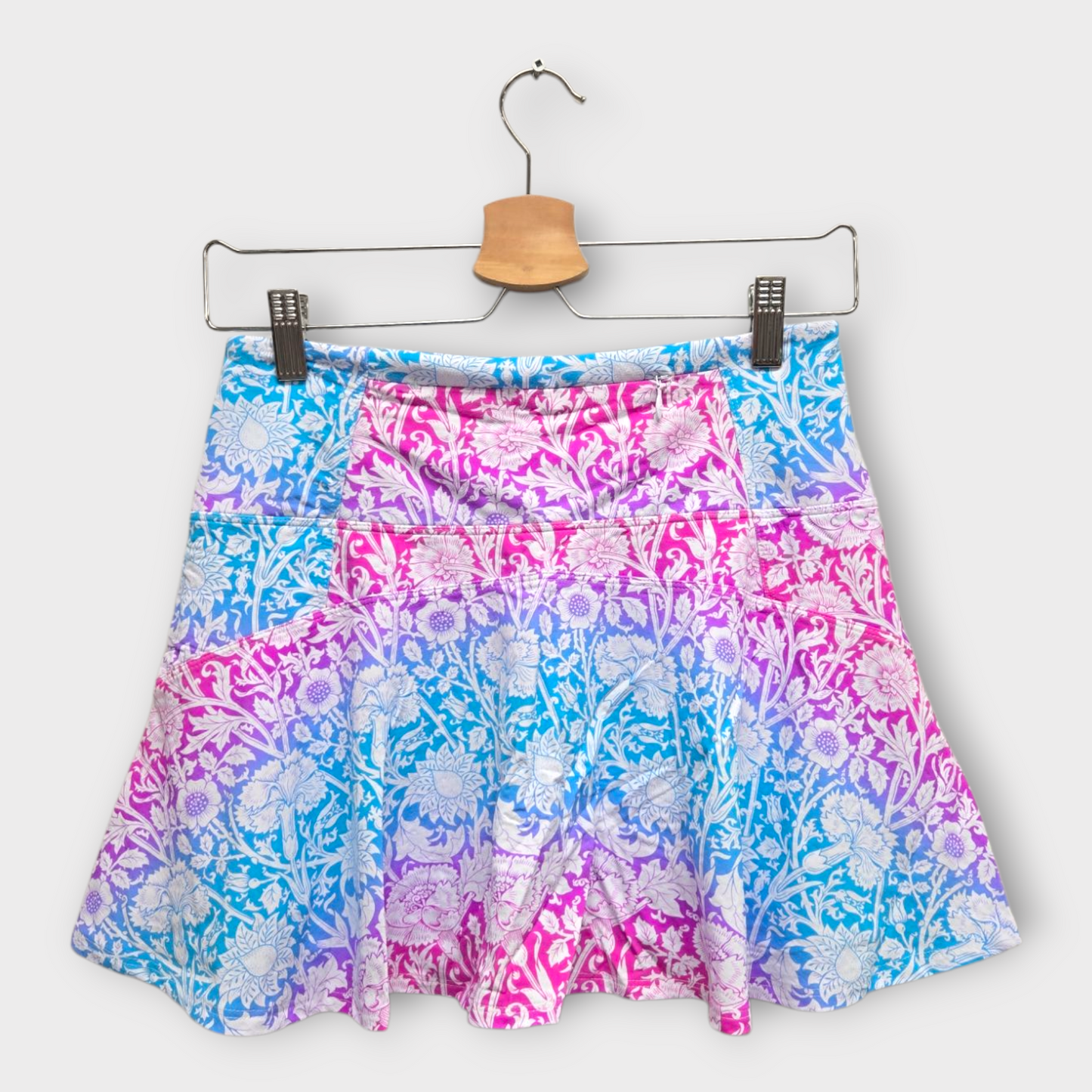 IBKUL Golf Women's Skort Print (Multicolor) - Small