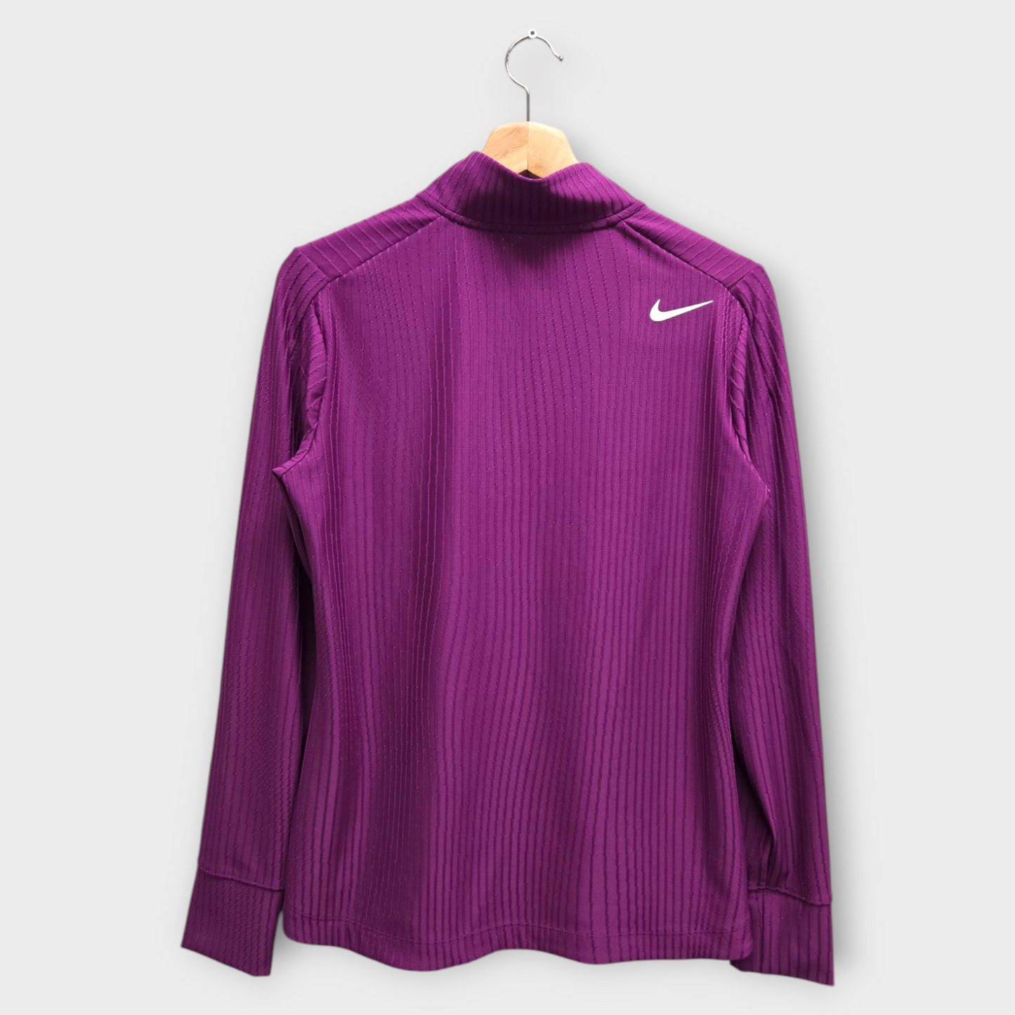 Nike Golf Women's Pullover Tour Dri-FIT ADV 1/4-Zip (Purple) - Small
