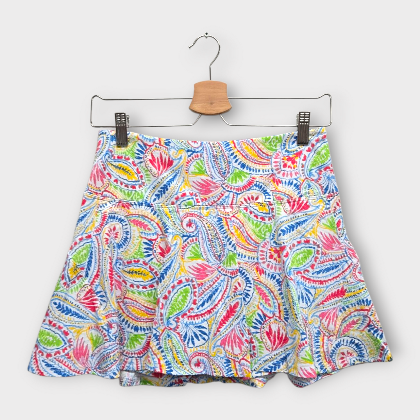 IBKUL Golf Women's Skort Leaf Print (Red/Blue/Green) - Small